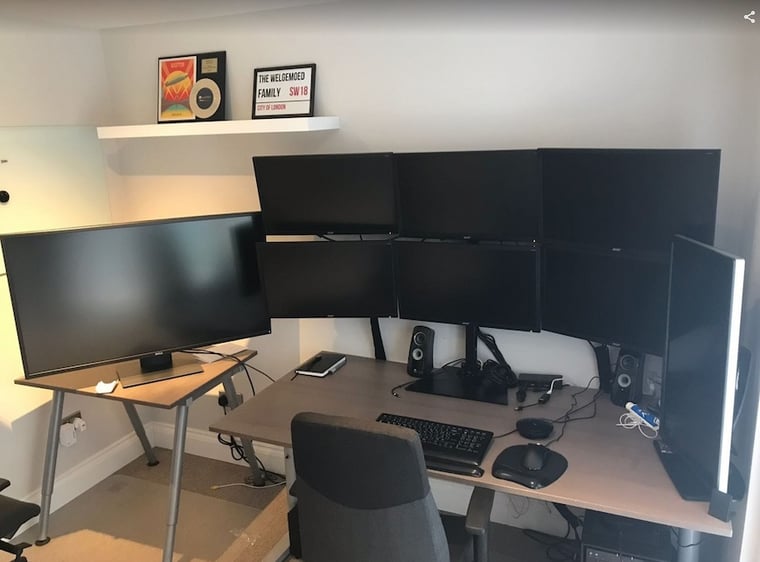 Anthony Welgemoeds work setup with monitors and pc home office