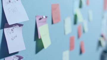 reviewal and approval process illustrated with a help of sticky notes on a dashboard